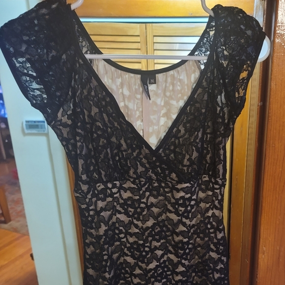 Trixxi Black Lace Dress with Nude Slip attached - Picture 7 of 10